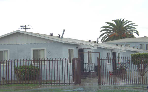 3800 43rd St in San Diego, CA - Building Photo - Building Photo