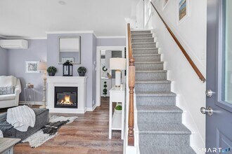 132 Pequot Ave in Fairfield, CT - Building Photo - Building Photo