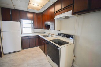 810 9th Ave SW in Austin, MN - Building Photo - Building Photo