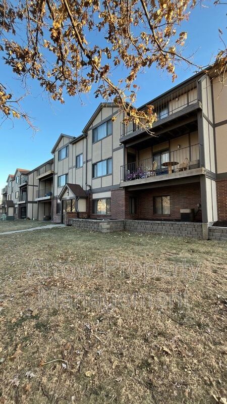 2380 N 44th St in Lincoln, NE - Building Photo - Building Photo