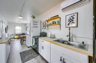 420 Private Rd 8579 in Winnsboro, TX - Building Photo - Building Photo