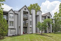 Building Photo - Coach House Apartments in Kansas City, Missouri