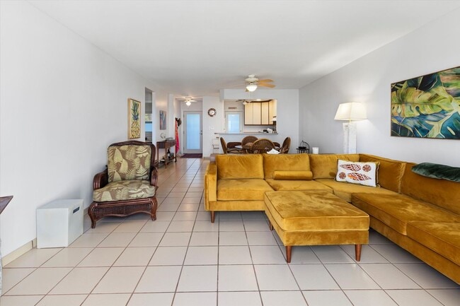 2601 S Roosevelt Blvd in Key West, FL - Building Photo - Building Photo