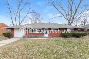 4760 Rolling St in Dayton, OH - Building Photo