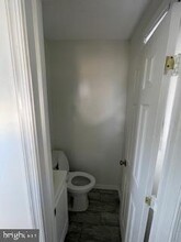1006 Coates St in Sharon Hill, PA - Foto de edificio - Building Photo