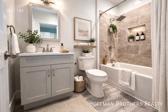 1338 S Catalina St in Los Angeles, CA - Building Photo - Building Photo