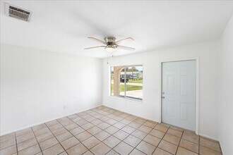 849 SW Belmont Cir in Port St. Lucie, FL - Building Photo - Building Photo