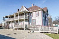 14 N York Rd in Bensenville, IL - Foto de edificio - Building Photo