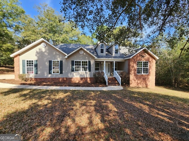 property at 258 Natchez Trce