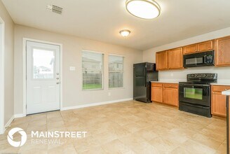 8406 River Bluffs Dr, Unit A-10 in Arlington, TX - Building Photo - Building Photo