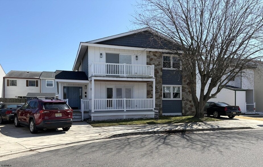 437 Berkshire Dr in Ventnor City, NJ - Building Photo