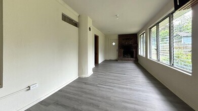 2161 Aberdeen Ave in North Charleston, SC - Building Photo - Building Photo