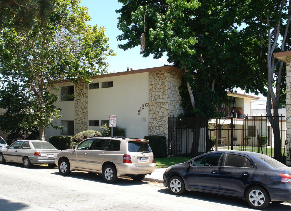 2120 N Ventura Rd in Oxnard, CA - Building Photo