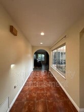 1038 Green Lawn Ave in Camarillo, CA - Building Photo - Building Photo