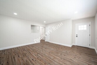 7711 Nautical Way in Chattanooga, TN - Building Photo - Building Photo
