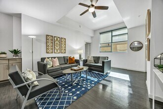 Aspire Tucson: Off-Campus Student Housing in Tucson, AZ - Building Photo - Building Photo