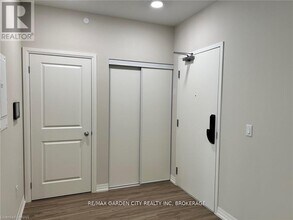 50 Herrick Ave in St Catharines, ON - Building Photo - Building Photo