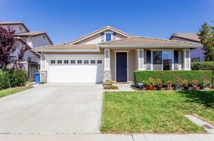 1037 Stone St in Union City, CA - Building Photo