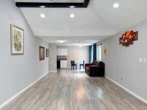 6506 Briar Glade Dr in Houston, TX - Building Photo - Building Photo