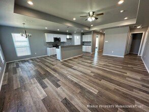 8502 11th St in Lubbock, TX - Building Photo - Building Photo