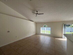 3 Longfellow Dr in Palm Coast, FL - Building Photo - Building Photo