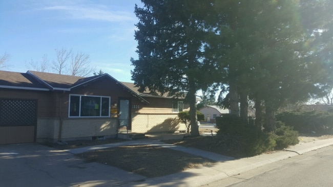 1830 S Wadsworth Blvd in Lakewood, CO - Building Photo - Building Photo