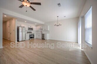 9041 E 85th Pl in Raytown, MO - Building Photo - Building Photo