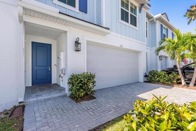 210 Preserve Trl S in Stuart, FL - Building Photo - Building Photo