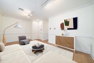104 6th St in Hoboken, NJ - Building Photo - Building Photo
