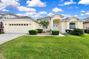 611 Brighton Dr in Davenport, FL - Building Photo