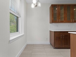 62 Queensberry St, Unit 404 in Boston, MA - Building Photo - Building Photo