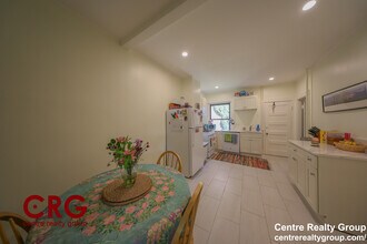 1855 Beacon St, Unit 2 in Brookline, MA - Building Photo - Building Photo