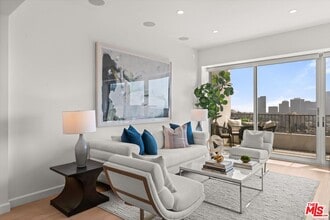 10501 Wilshire Blvd in Los Angeles, CA - Building Photo - Building Photo