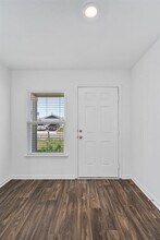 3886 Trail de Paris in New Braunfels, TX - Building Photo - Building Photo