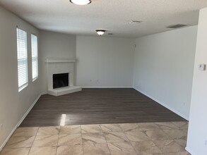 1936 Copper Mountain Dr in Justin, TX - Building Photo - Building Photo
