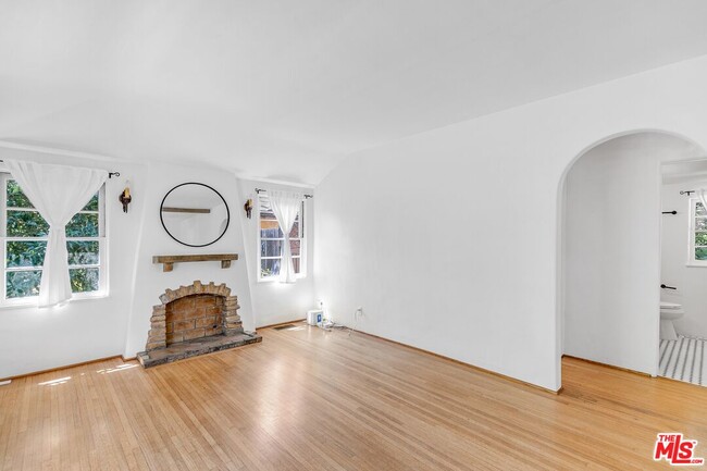 property at 3663 Division St