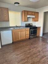 644 Fillmore St in Coos Bay, OR - Building Photo