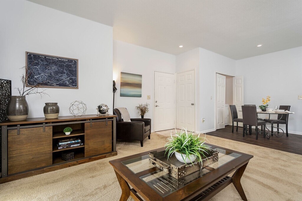 Alexander Court Reynoldsburg, OH Apartments