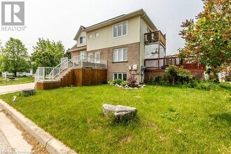 3 Colyer Pl in Kitchener, ON - Building Photo - Building Photo