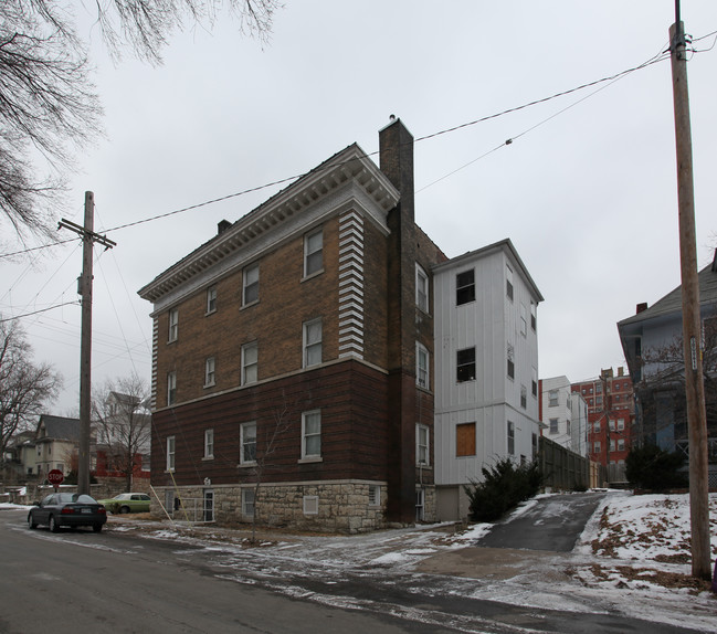 200-204 W 36th St in Kansas City, MO - Foto de edificio - Building Photo