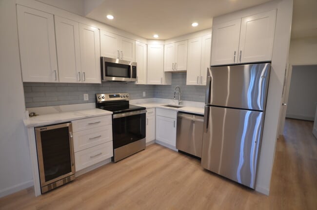 518 Massachusetts Ave, Unit 1
