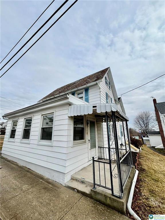 property at 14 W Main St