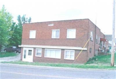 2 Trumbull Ave in Girard, OH - Building Photo