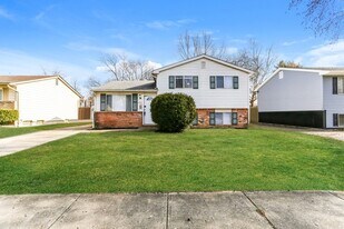 2710 Moundcrest St in Columbus, OH - Building Photo