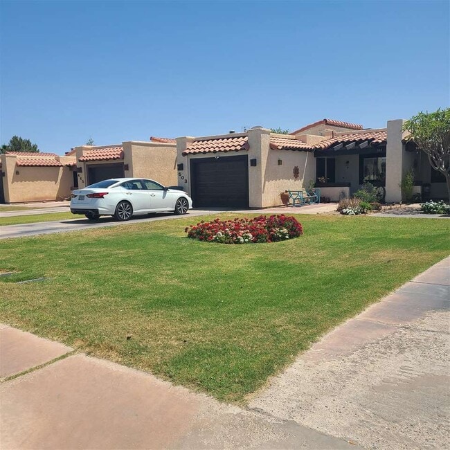 property at 503 W 37th St
