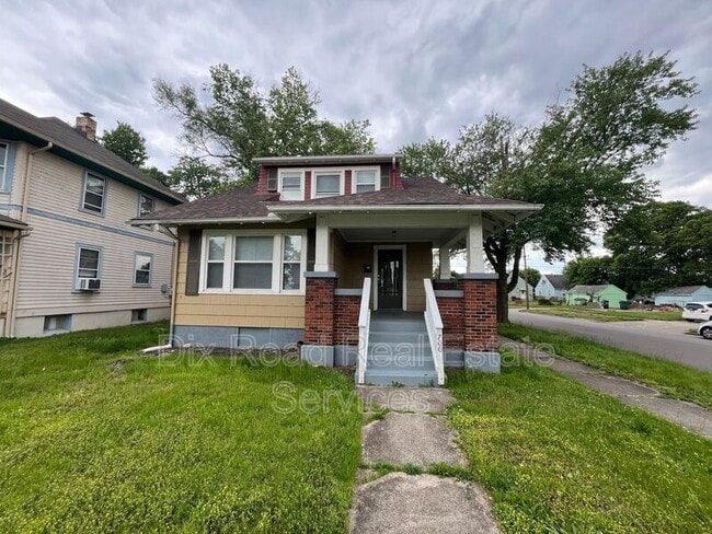 property at 700 14th Ave