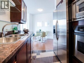 1228 W Hastings St in Vancouver, BC - Building Photo - Building Photo