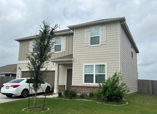 property at 1064 Water Oak Ln