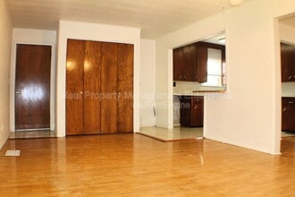 1129 SW 35th St in Oklahoma City, OK - Foto de edificio - Building Photo