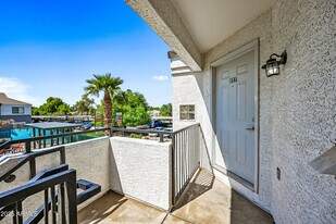 3065 N 67th Ave in Phoenix, AZ - Building Photo